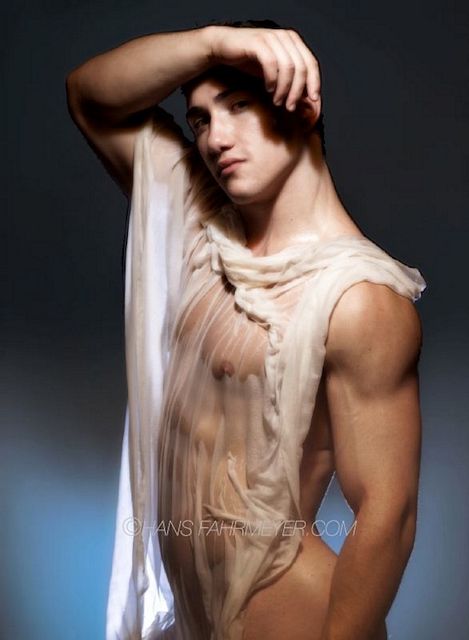 Italian Model Damiano Frascaroli | Daily Dudes @ Dude Dump