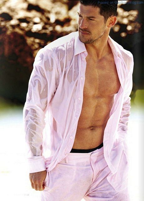 In The Sun With Leo Rico | Gay Body Blog | Daily Dudes @ Dude Dump