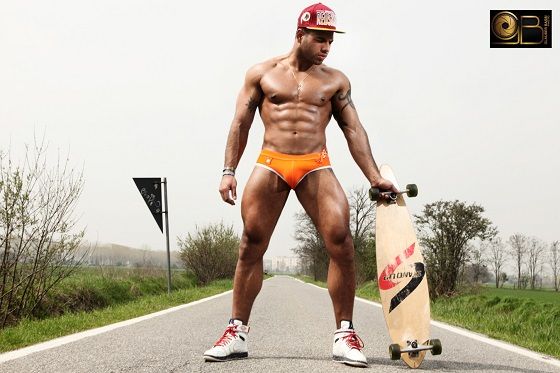 MODELS SCANDALS: Abercrombie! | Daily Dudes @ Dude Dump