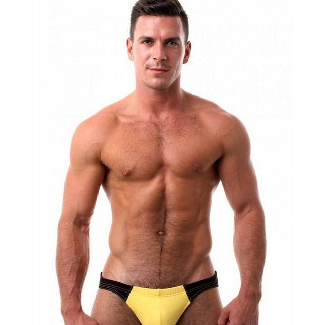 Paddy’s banana hammock | Daily Dudes @ Dude Dump