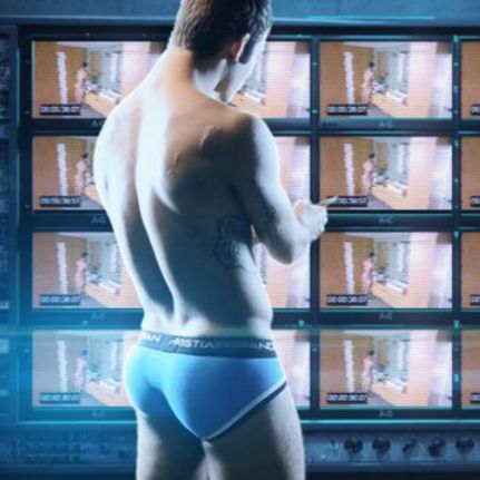 Quinn Jaxon in “Peep Show” | Excellent Top Gay | Daily Dudes @ Dude Dump